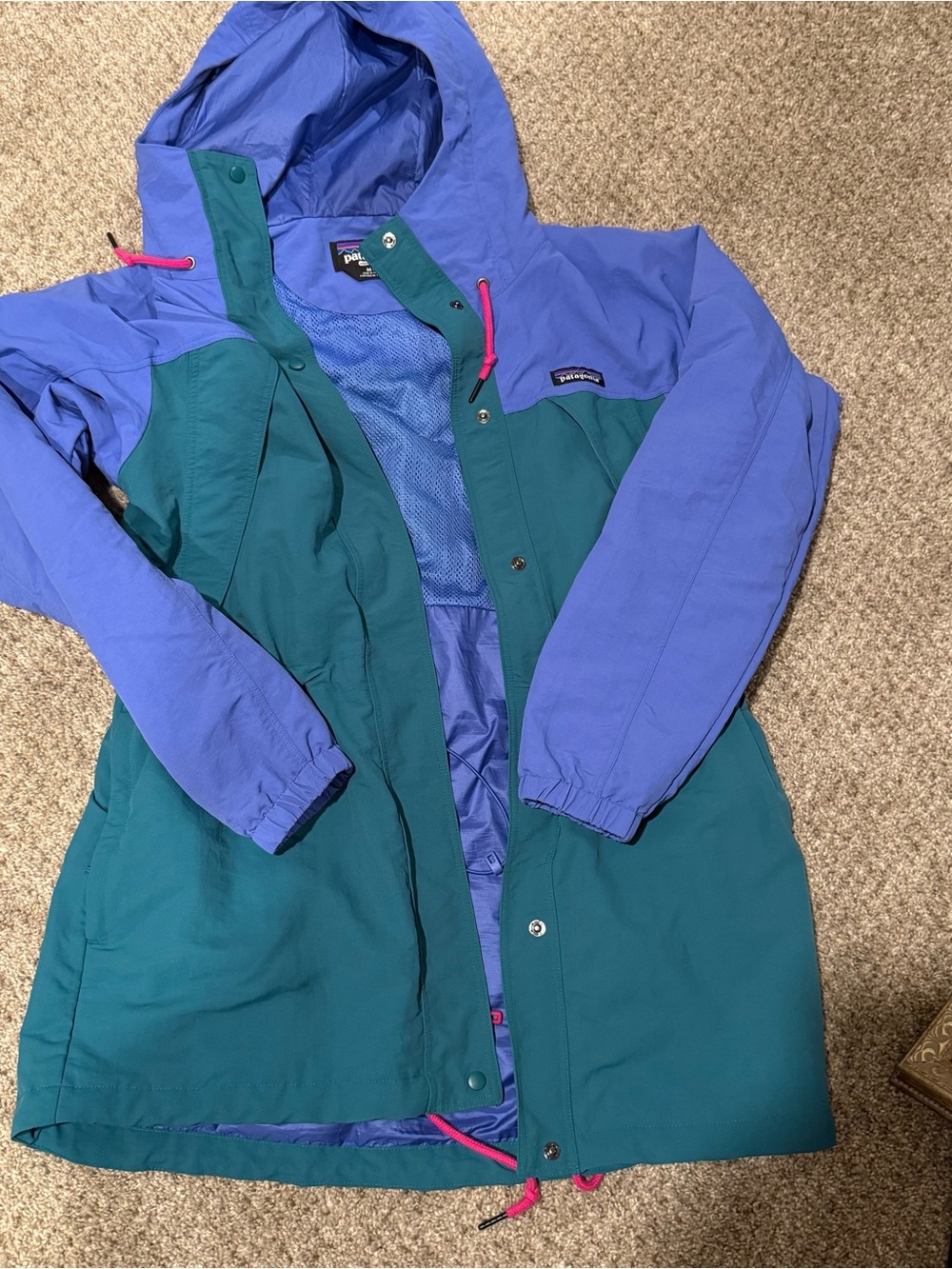 Patagonia Teal & Lavender Colorblock Hooded Trench Coat